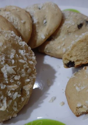A picture of Coconut cookies.