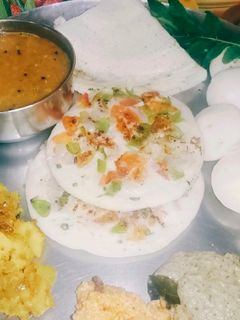 साउथ इंडियन थाली (South Indian Thali recipe in Hindi) रेसिपी मुख्य फोटो