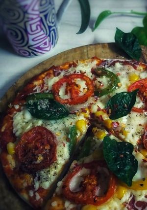 প্যান পিজ্জা (Pan pizza recipe in Bengali) রেসিপির প্রধান ছবি