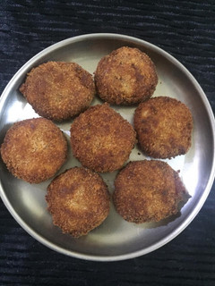 கிரிஸ்பி மட்டன் கட்லட் செய்முறை முக்கிய புகைப்படம்