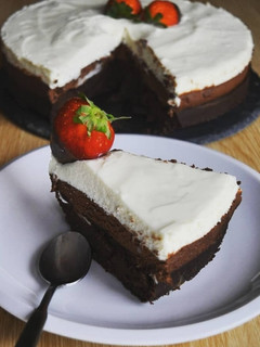 Una foto de Tarta/Mousse de tres chocolates