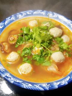Hình của món Canh chua chả cá.