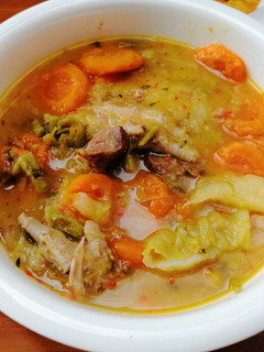 Una foto de Sopa de menudos de Pollo y Vegetales
