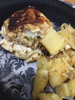 Una foto de Pechuga Rellena con Papas