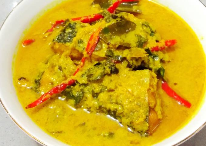 Gulai kuning ikan patin