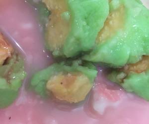 Siap Saji Es Pisang Ijo Simple Ala Warung