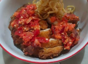 Foto resep Mie goreng Katsu sambel geprek
