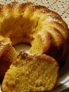 Una foto de Bizcochon de calabaza y coco