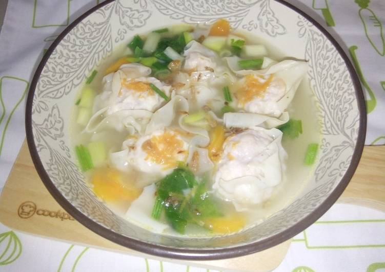 Sop pangsit