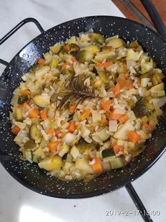 Una foto de Paella vegana