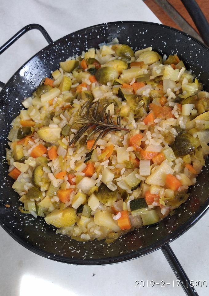 Una foto de Paella vegana