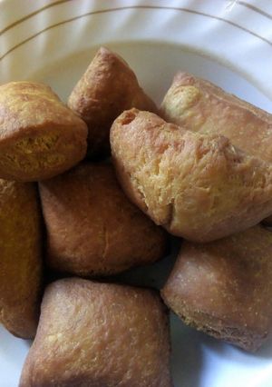A picture of Half cakes.
