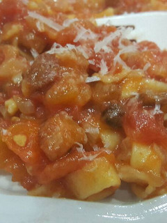 Una foto de Espaguetis a la Amatriciana