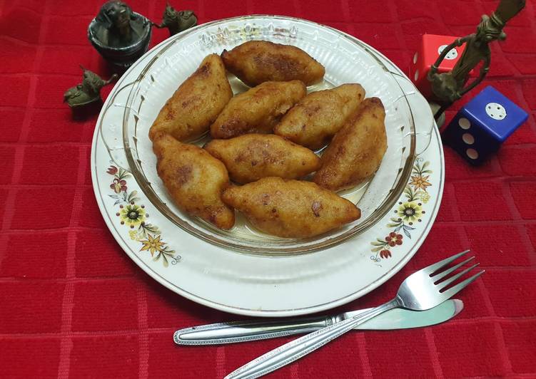 Sweet Potato and Moong Dal Pithe
