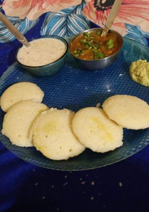 इडली रेसिपी मुख्य फोटो