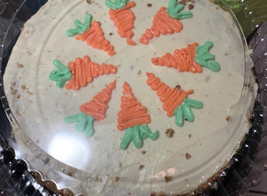 Una foto de Pastel de zanahoria con nuez y pasas
