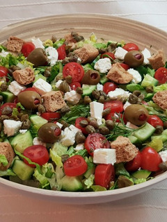 Φωτογραφία της συνταγής Σαλάτα με μαρούλι & διάφορα λαχανικά