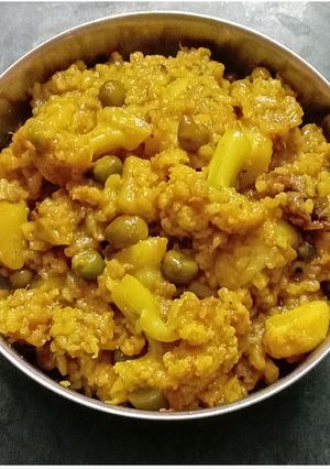 নিরামিষ মুড়িঘন্ট (Muri Ghonto Recipe in Bengali) রেসিপির প্রধান ছবি