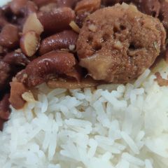 A picture of Cajun Red Beans and Rice.