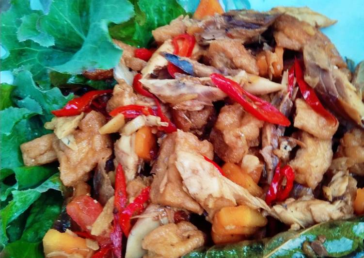 Tumis Pindang dan Tahu Remuk