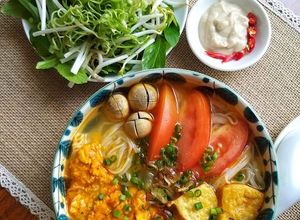 Hình của món Bún riêu chay.
