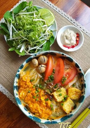 Hình của món Bún riêu chay.