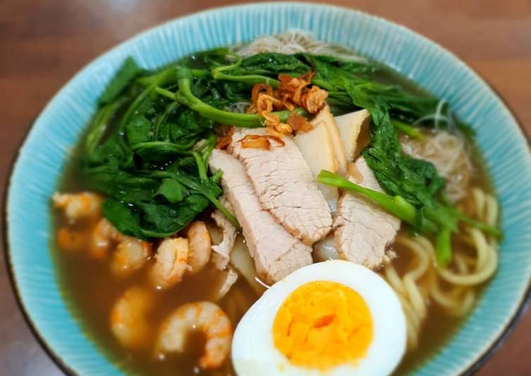 Simple Way to Make Award-winning Childhood prawn noodles