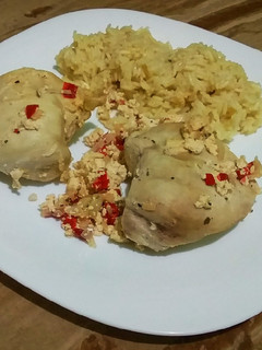 Una foto de Pollo a la leche