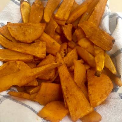 Sweet Potato Fríes Receta de David M- Cookpad