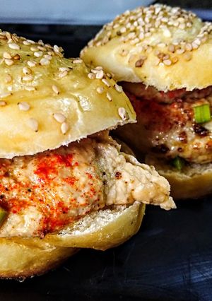 Una foto de BOLLITOS De Zaatar con Crema de Garbanzos...!