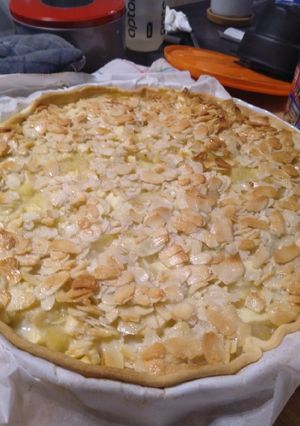 A picture of Apple Almond Tart.