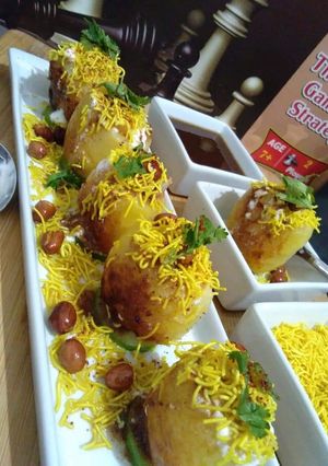 આલુ ચાટ રેસીપી મુખ્ય ફોટો