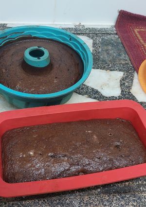 Una foto de Torta de chocolate con almendras y nueces