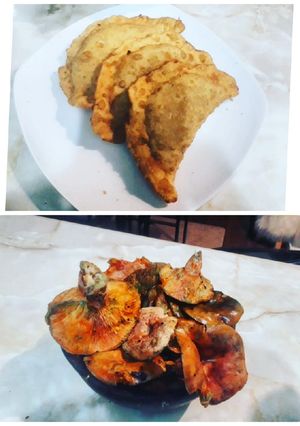 Una foto de Empanadas de callampa rosada