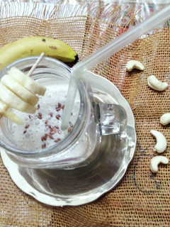 A picture of Banana smoothie - Banana and cashew nut smoothie.