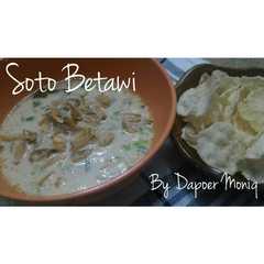 A picture of 12. Soto Betawi.