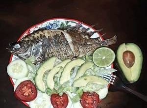 Una foto de Mojarra frita 🐟