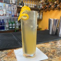 A picture of Brandy cocktail;Brandy cooler.