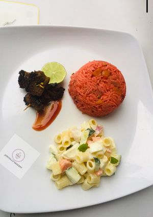 A picture of Jollof rice.