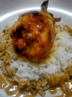 Una foto de Pollo especiado al limón