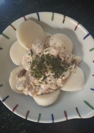 A picture of Olive and Herb Sauce.