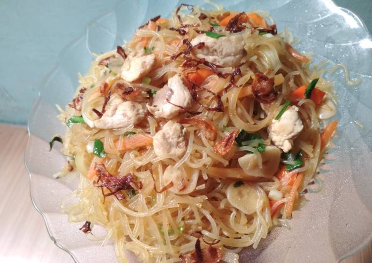 Resep Bihun Goreng campur ayam | Tips Membuat Bihun Goreng campur ayam Anti Gagal