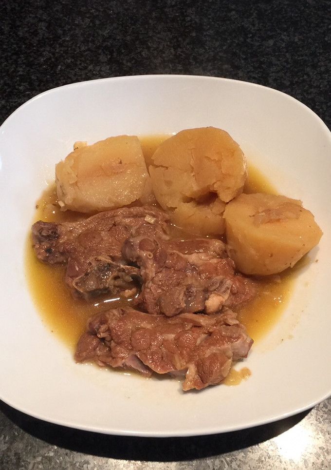 Una foto de Patatitas con cordero