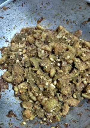 A picture of Spiny gourd.