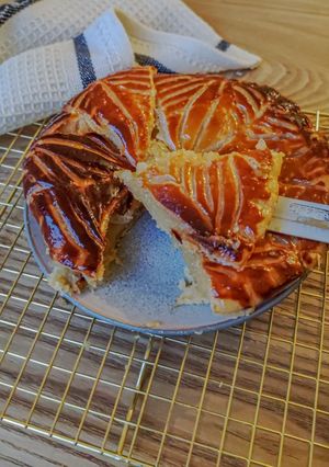 Une photo de Galette des rois à la frangipane 👑
