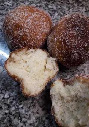 Foto principal de Rosquitas y bolas de fraile súper esponjositas