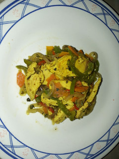 Una foto de Pollo al curry