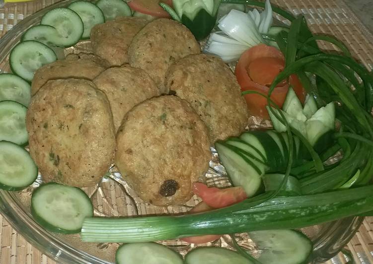 Recipe of Speedy Chicken tikka cutlets