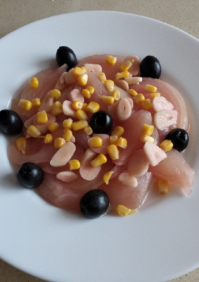 Una foto de Ensalada de cebolla y ajos encurtidos
