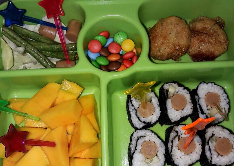 Sushi rumahan(nasi gulung nori)